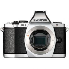 Фотоаппарат Olympus OM-D E-M5 Body (Silver)