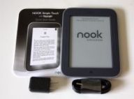 Электронная книга Barnes & Noble Nook Simple Touch with GlowLight